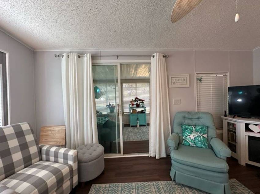 1056 Eagle Drive a Winter Haven, FL Mobile or Manufactured Home for Sale